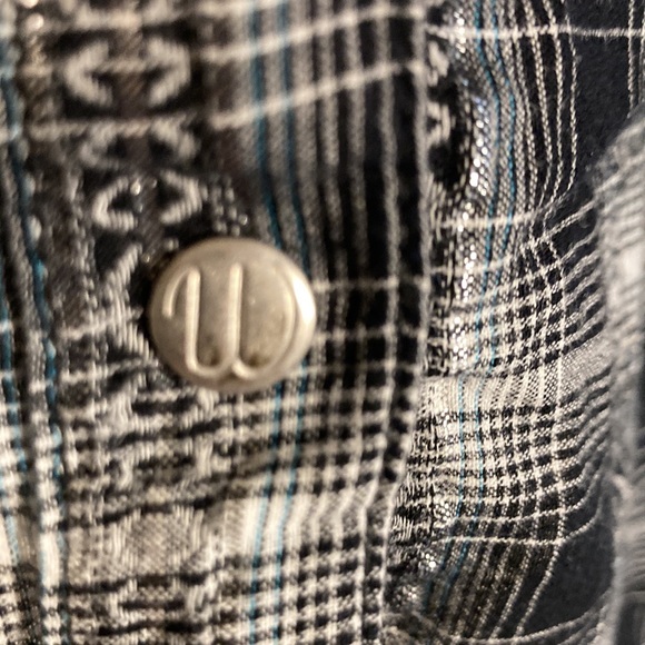 Wrangler shirt - Picture 3 of 11